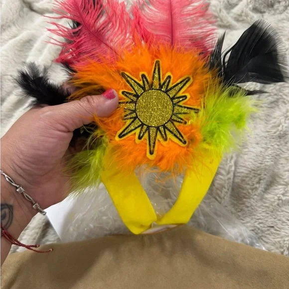 Colorful Fringed Festival Vest & Feather Headband Costume Set (Kids) - Picture 4 of 4